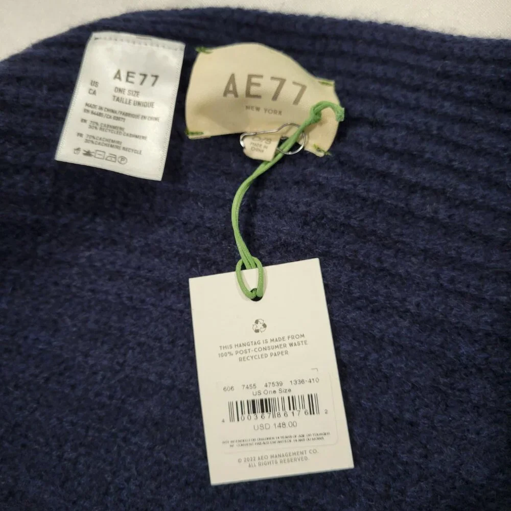 AE77 100% Cashmere Navy Scarf Size OS